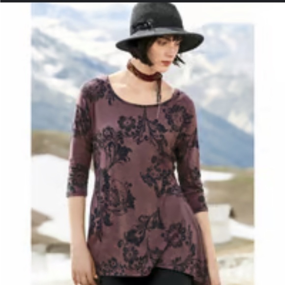 Peruvian Connection Tops - Peruvian Connection Tunic Top 3/4 Sleeves Small Semi Sheer Dark Floral Romantic